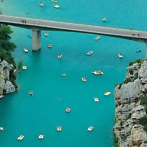 Appartement Prés Des Gorges Du Verdon Et Du De Ste Croix 04500 Equipé Confort Calme Lavande, Sainte-Croix-de-Verdon